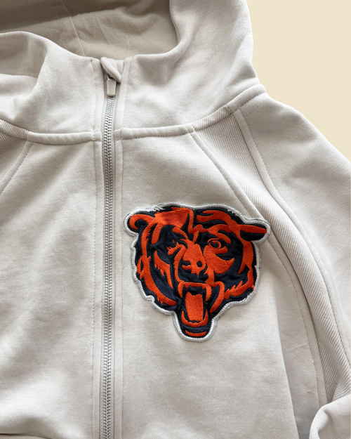 *THRIFTED* Sweatshirt with Bears Emblem